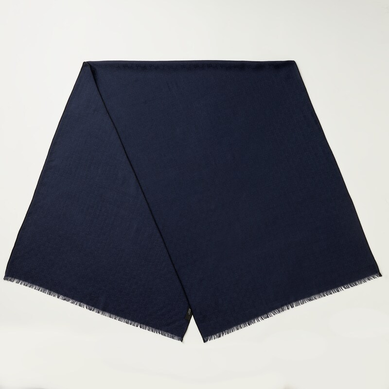 Gucci GG Wool Silk Jacquard Stole | Thumbnail 3 Gucci GG Wool Silk Jacquard Stole | Thumbnail 3