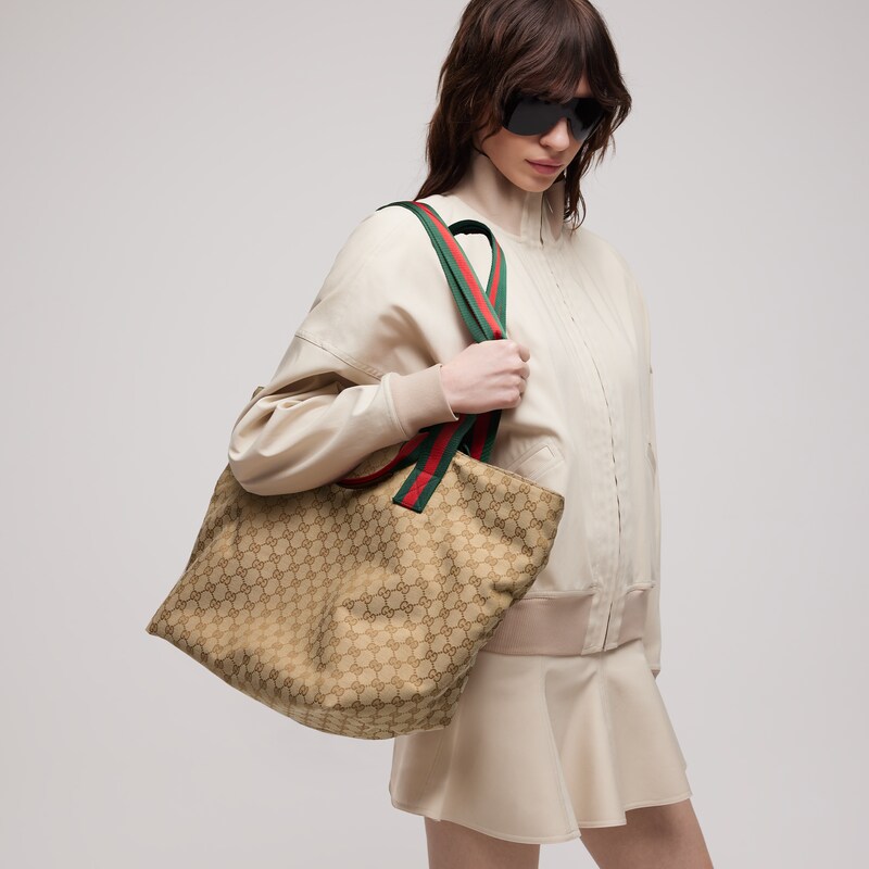 Gucci GG Medium Tote Bag | Thumbnail 3 Gucci GG Medium Tote Bag | Thumbnail 3