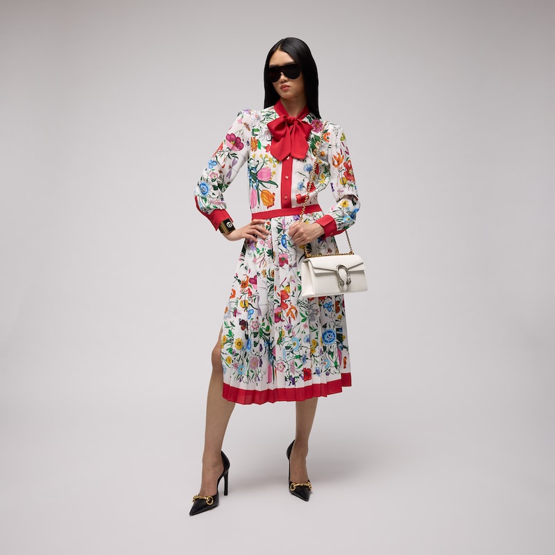 Gucci Dionysus Medium Shoulder Bag | Thumbnail 3 Gucci Dionysus Medium Shoulder Bag | Thumbnail 3