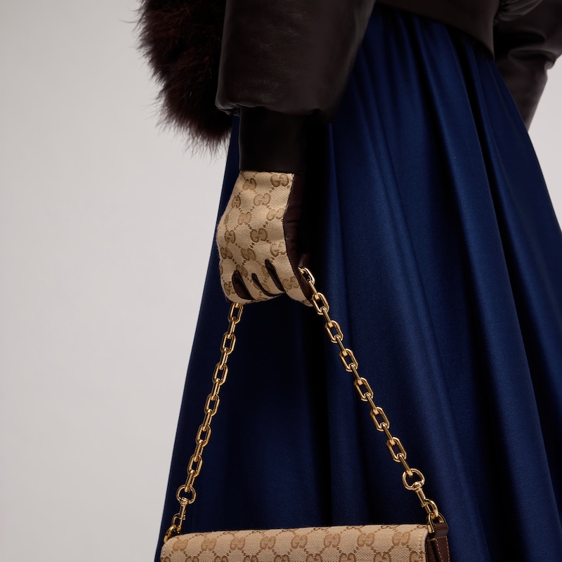 Gucci GG Canvas Gloves | Thumbnail 3 Gucci GG Canvas Gloves | Thumbnail 3