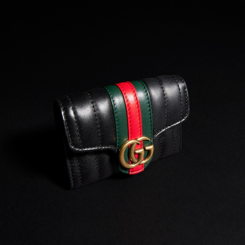 Gucci GG Marmont Bi-fold Card Case | Thumbnail 3 Gucci GG Marmont Bi-fold Card Case | Thumbnail 3