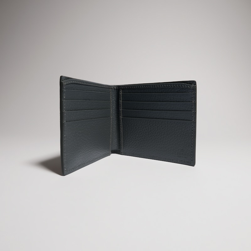 Gucci Grey Interior GG Bi-fold Wallet | Thumbnail 2 Gucci Grey Interior GG Bi-fold Wallet | Thumbnail 2