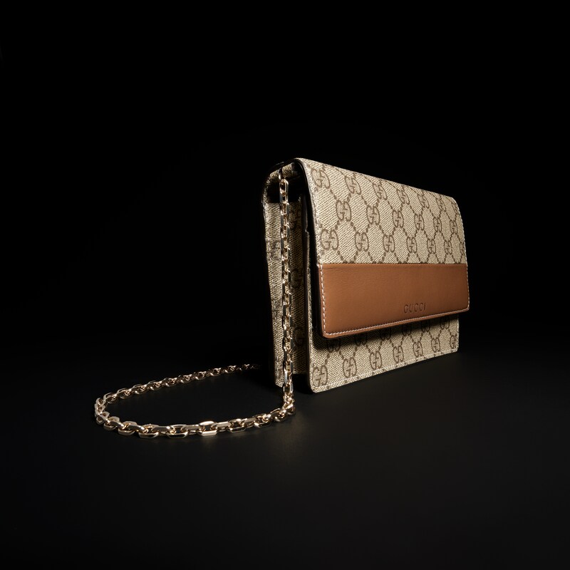 Gucci GG Emblem Wallet On Chain | Thumbnail 3 Gucci GG Emblem Wallet On Chain | Thumbnail 3