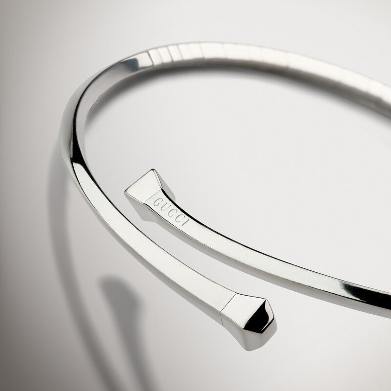 Gucci Chiodo Flexible Choker Necklace | Thumbnail 3