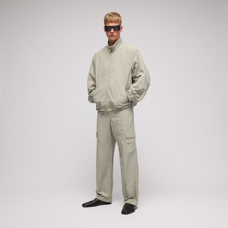 Gucci Froissé Nylon Faille Cargo Pants | Thumbnail 2 Gucci Froissé Nylon Faille Cargo Pants | Thumbnail 2