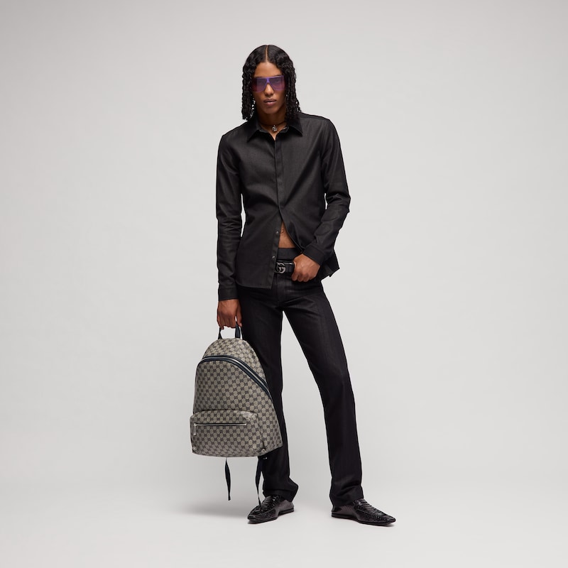 Gucci Essence Classic Medium Backpack | Thumbnail 2 Gucci Essence Classic Medium Backpack | Thumbnail 2