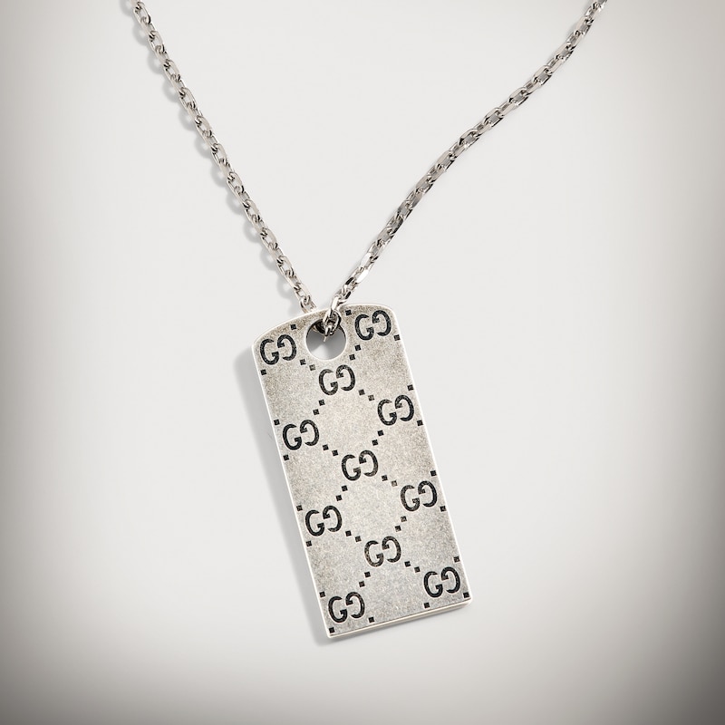 Gucci Signature Pendant Tag Necklace | Thumbnail 3