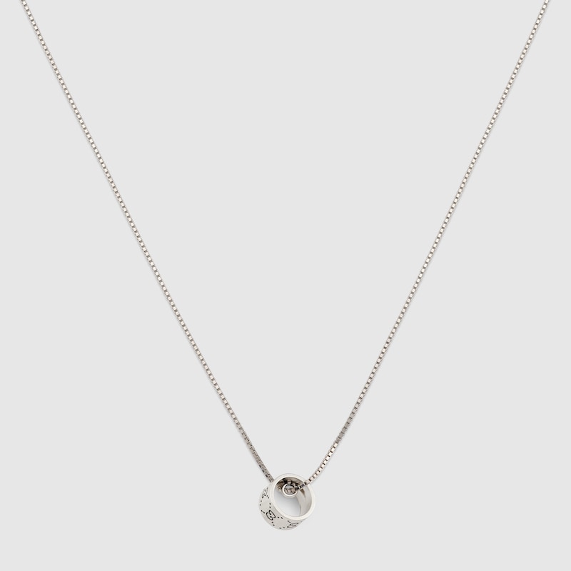 Signature Pendant Necklace Signature Pendant Necklace
