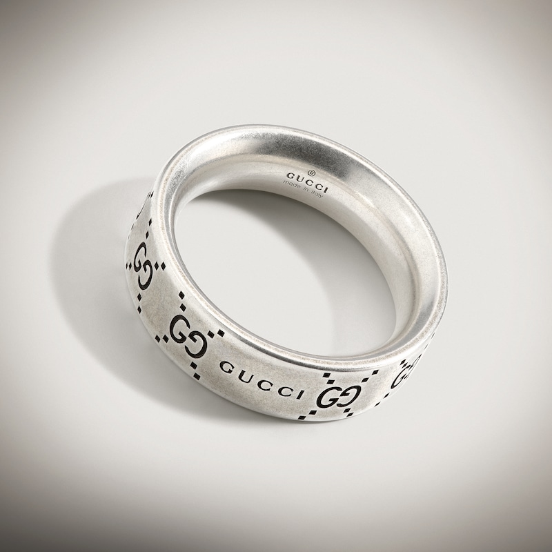 Gucci Signature Wide Ring | Thumbnail 3 Gucci Signature Wide Ring | Thumbnail 3
