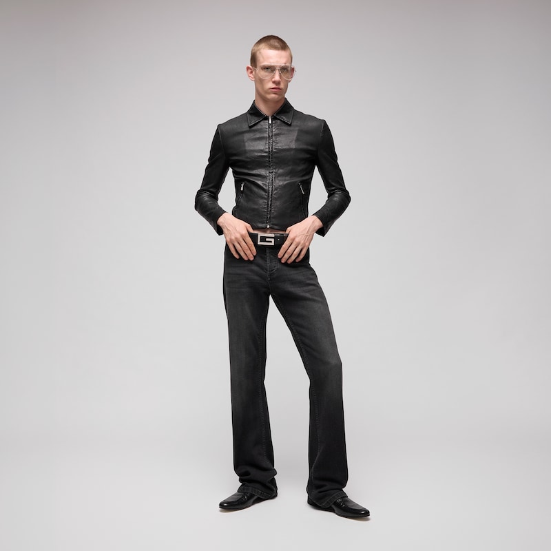 Gucci Reversible Belt With Square G Buckle | Thumbnail 2 Gucci Reversible Belt With Square G Buckle | Thumbnail 2