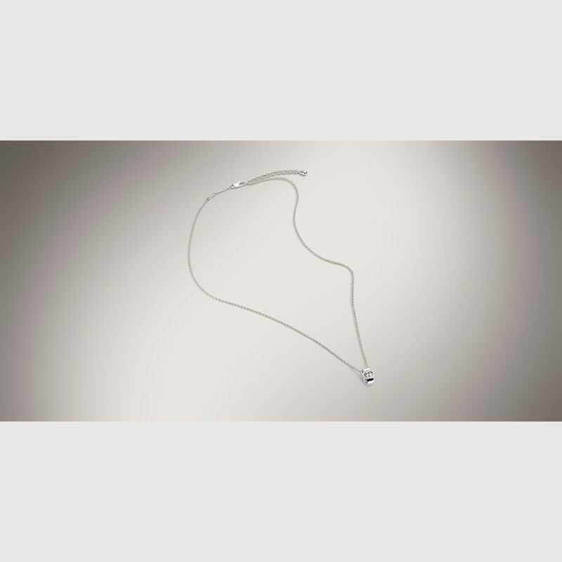 Gucci Interlocking Pendant Necklace | Thumbnail 3 Gucci Interlocking Pendant Necklace | Thumbnail 3