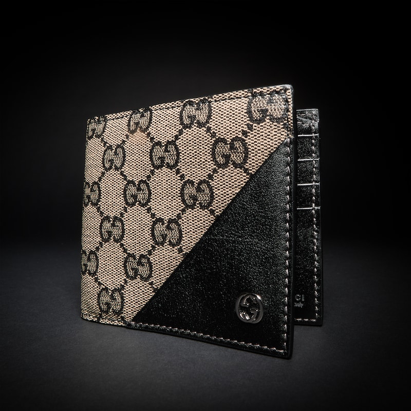 Gucci Bi-fold Wallet With Interlocking G | Thumbnail 3 Gucci Bi-fold Wallet With Interlocking G | Thumbnail 3