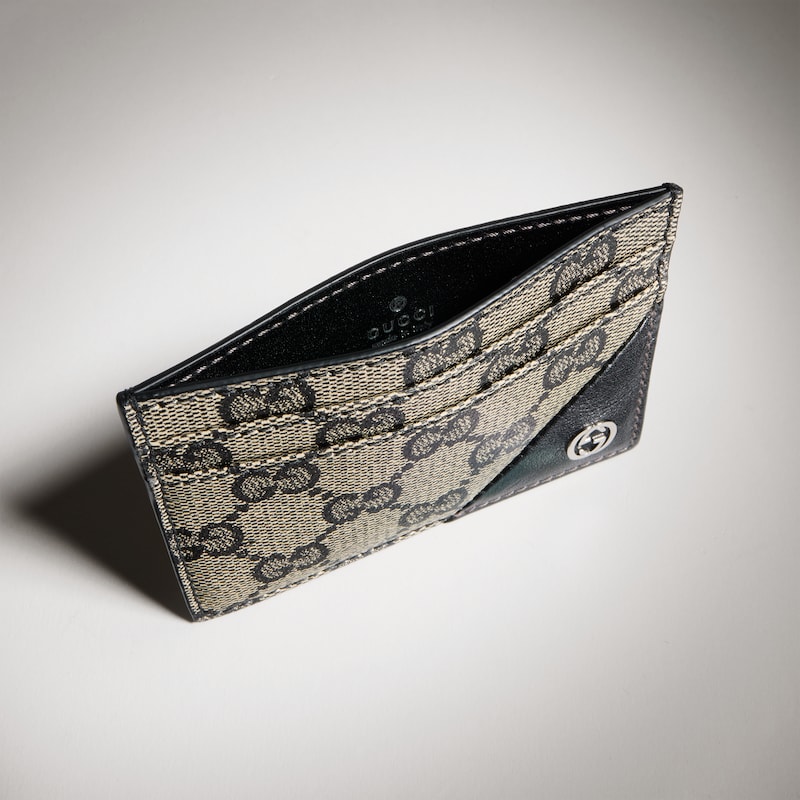 Gucci Card Case Wallet With Interlocking G | Thumbnail 2 Gucci Card Case Wallet With Interlocking G | Thumbnail 2