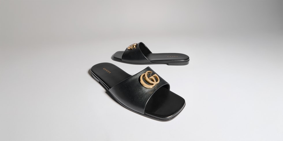 Women's slide sandal with Double G in black leather | GUCCI® QA