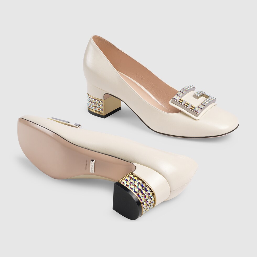 Leather midheel pump with crystal G in Vintage white leather Gucci