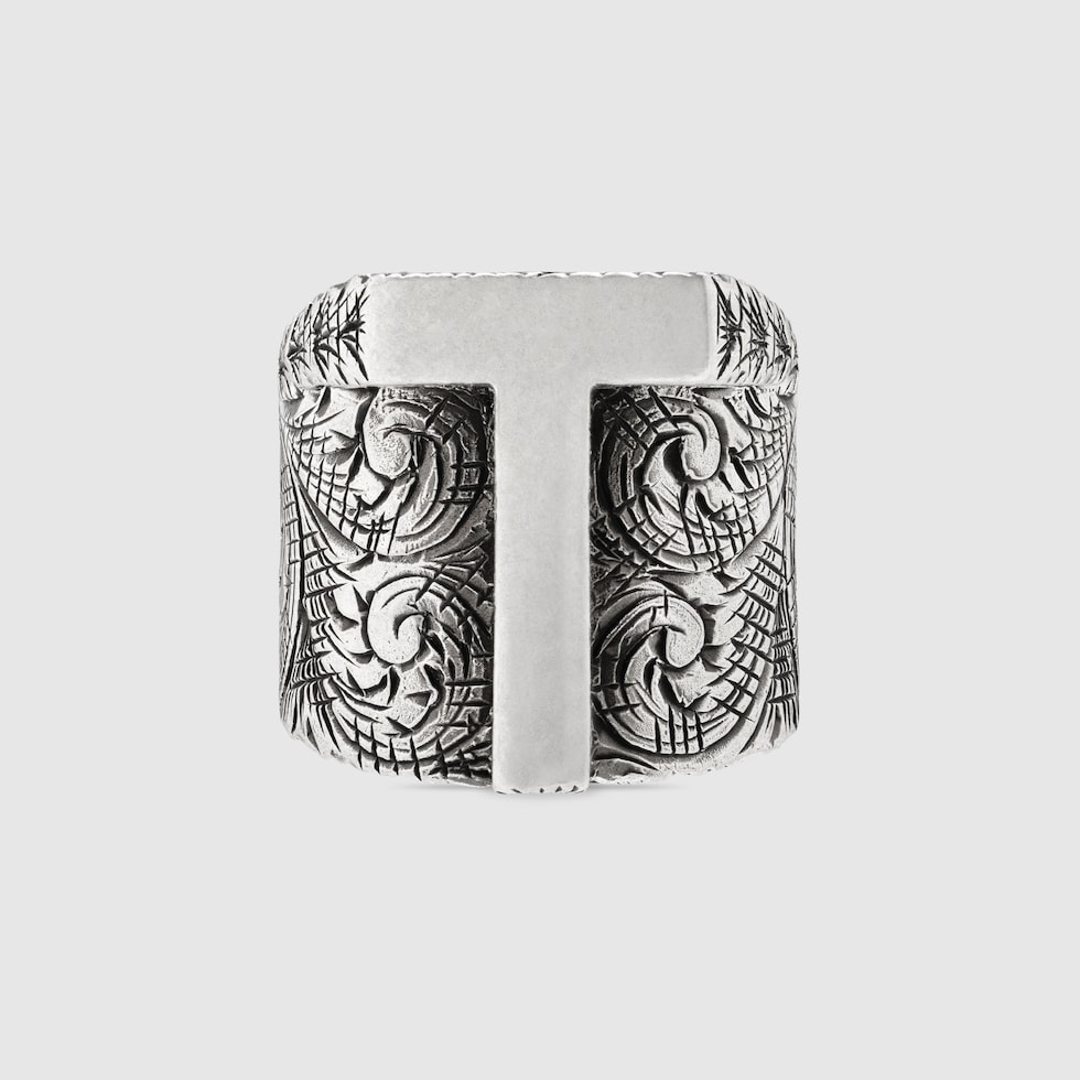 bague lettre t