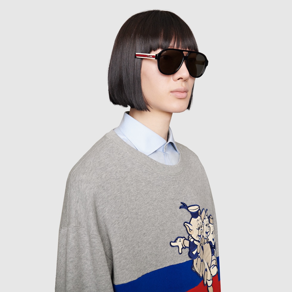 Aviator sunglasses hotsell with gucci stripe