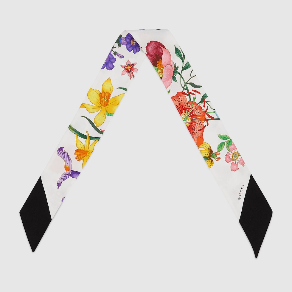 Printed silk twill neck bow in white Flora print | GUCCI® US