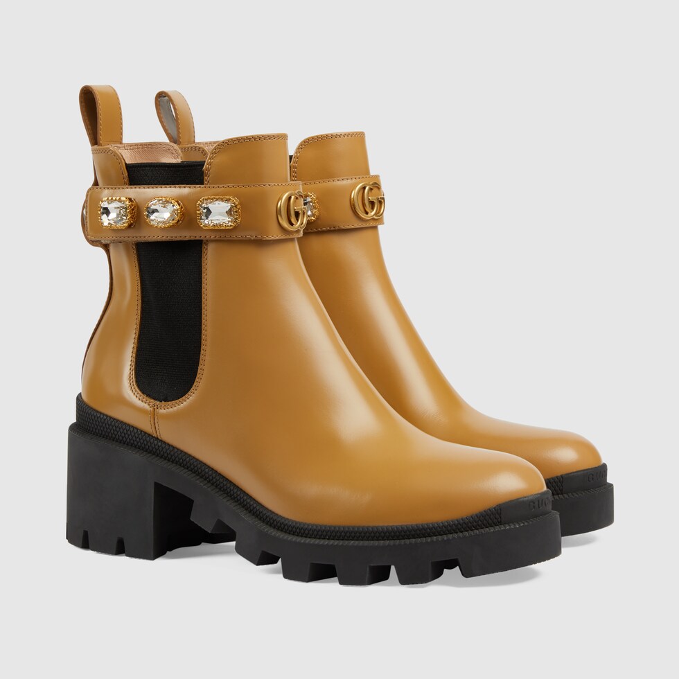 ankle boot with belt