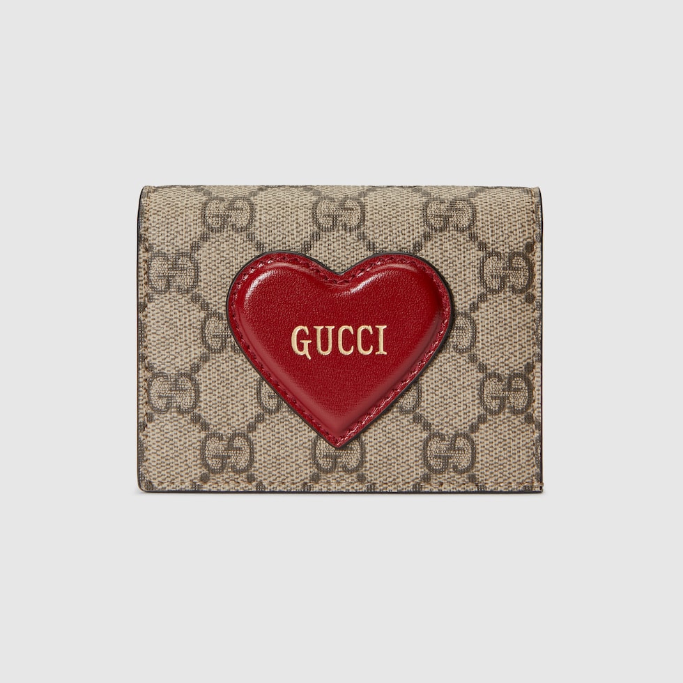 新作高評価GUCCI グッチ　 GGスプリーム アップル ハート　りんご 折り財布 ラッピング・包装