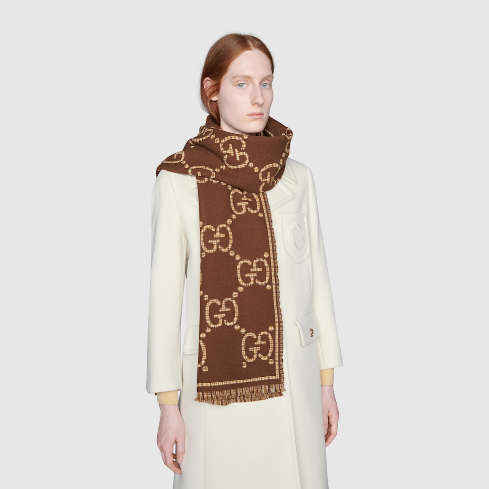 Gucci scarf outlet on sale online