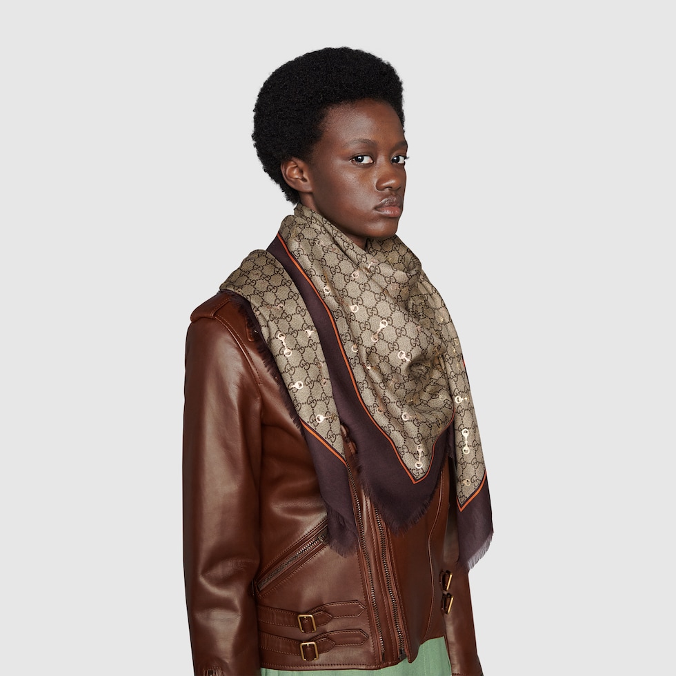 GG print with Horsebit silk shawl in beige and ebony | GUCCI® US