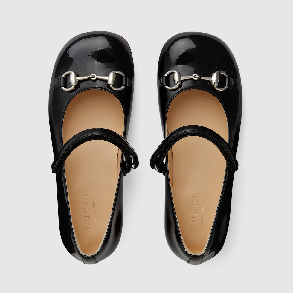 チルドレンズ〕ホースビット付き フラットバレエシューズ ・ブラック