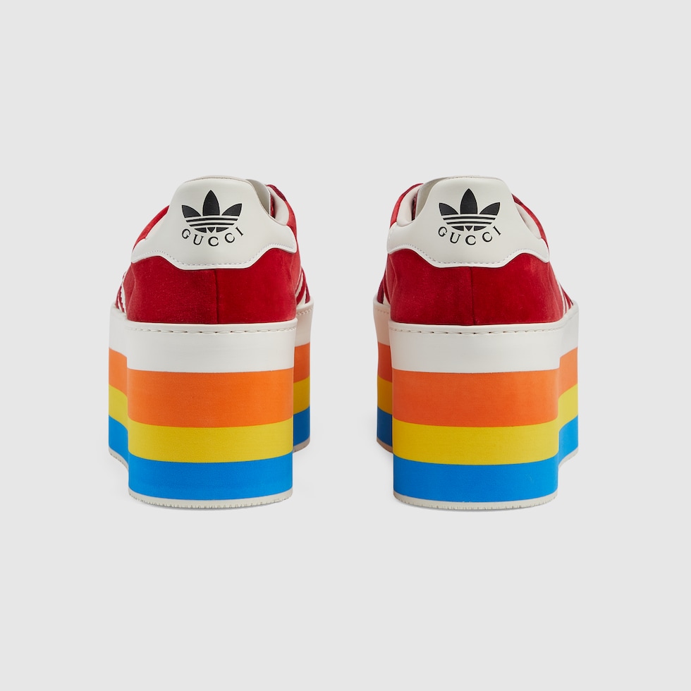 adidas x Gucci women's Gazelle sneaker in red velvet | GUCCI® 香港