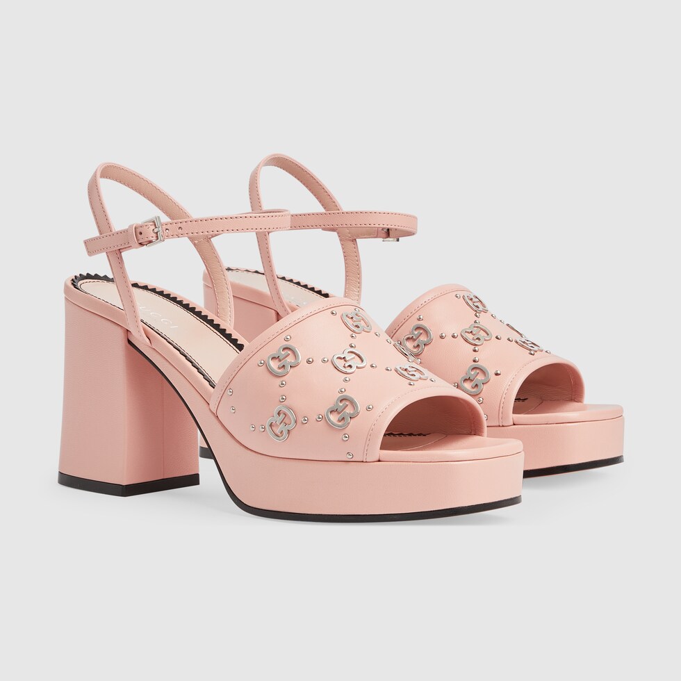 Women's sandal with Interlocking G studs in light pink
