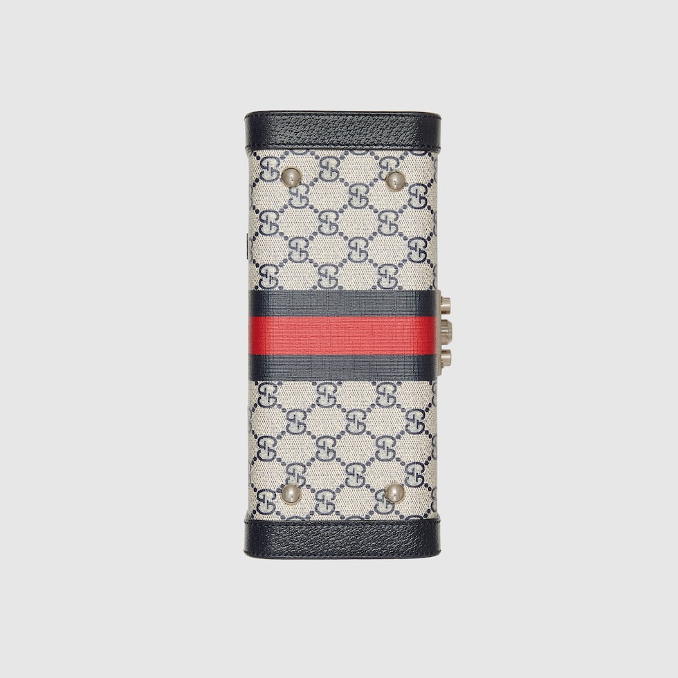 グッチ GGスプリーム グッチサヴォイ Gucci Savoy medium duffle bag in beige and blue GG Supreme