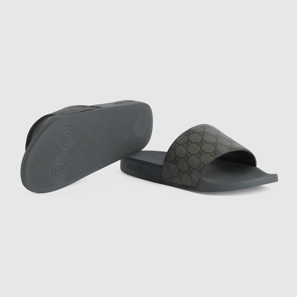 サンダル GUCCI GG SLIDES Men's GG slide sandal in grey and black Supreme | GUCCI® US