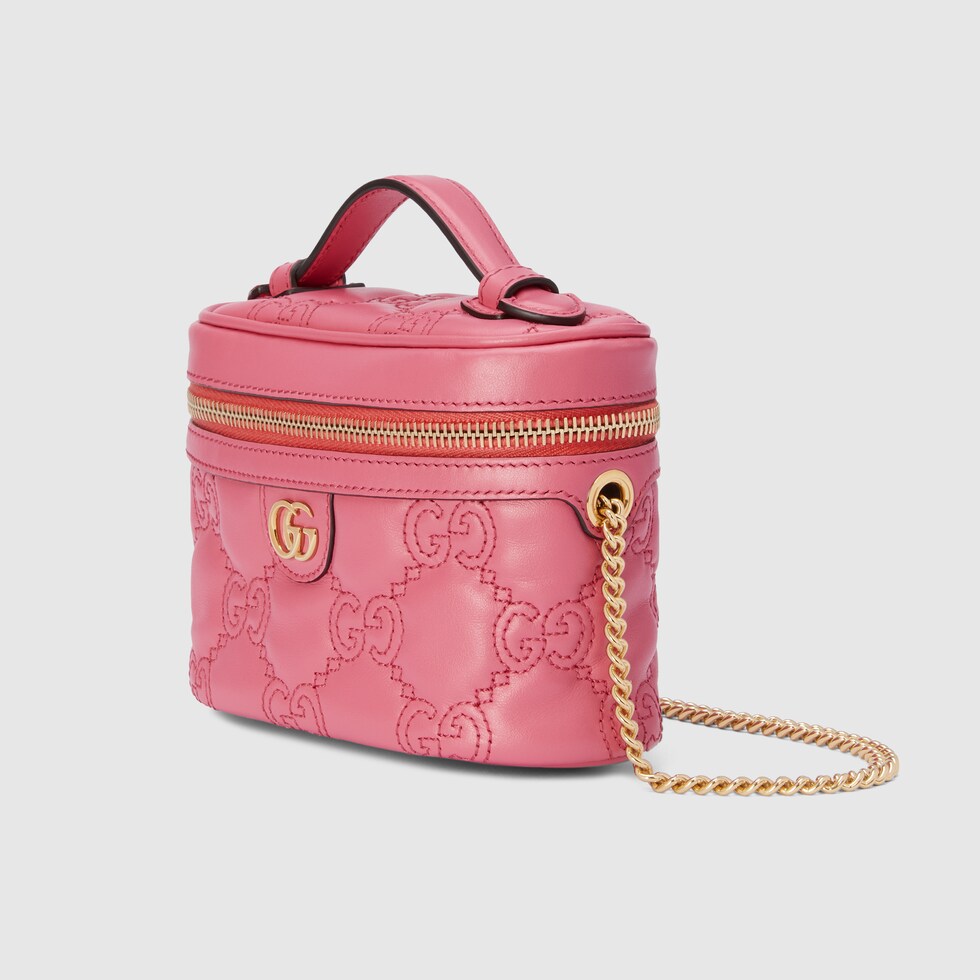 723770_UM8IG_6627_002_090_0000