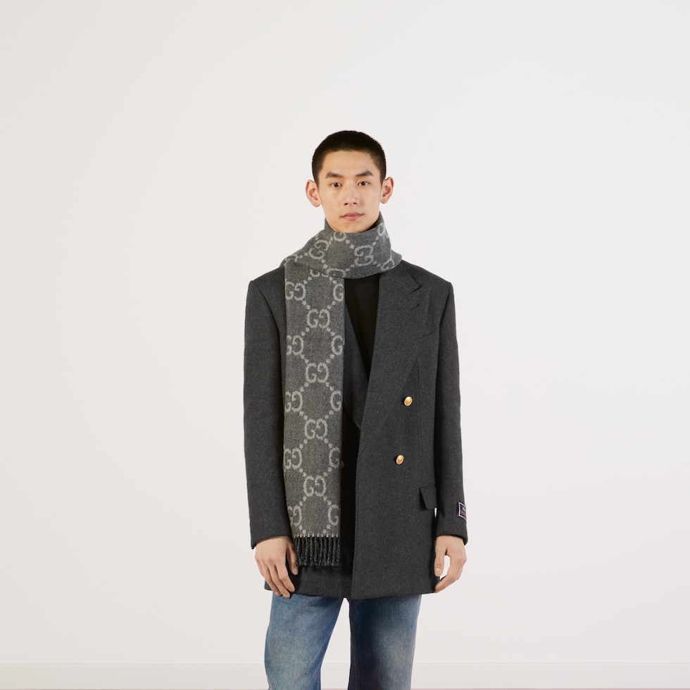 GG wool jacquard scarf in grey and black | GUCCI® US
