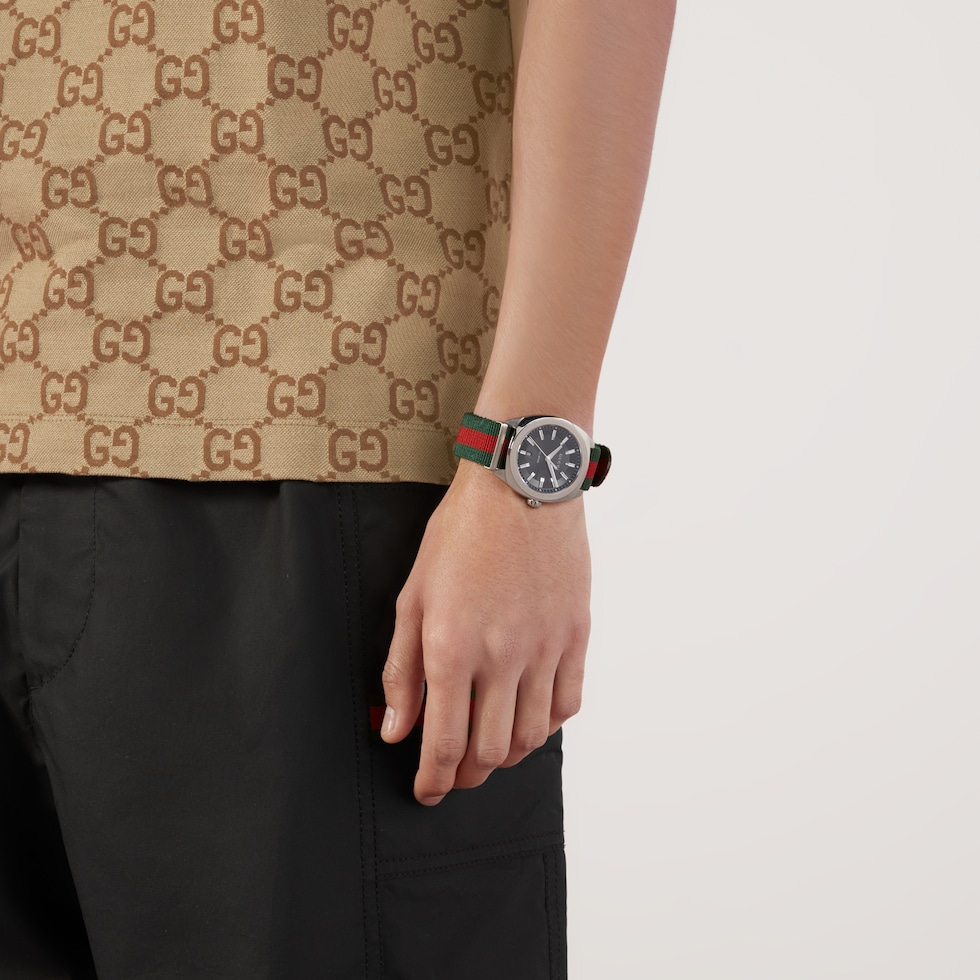 GUCCI 腕時計 グッチ 腕時計 メンズ G-タイムレス YA138402 ブラウンダイアル