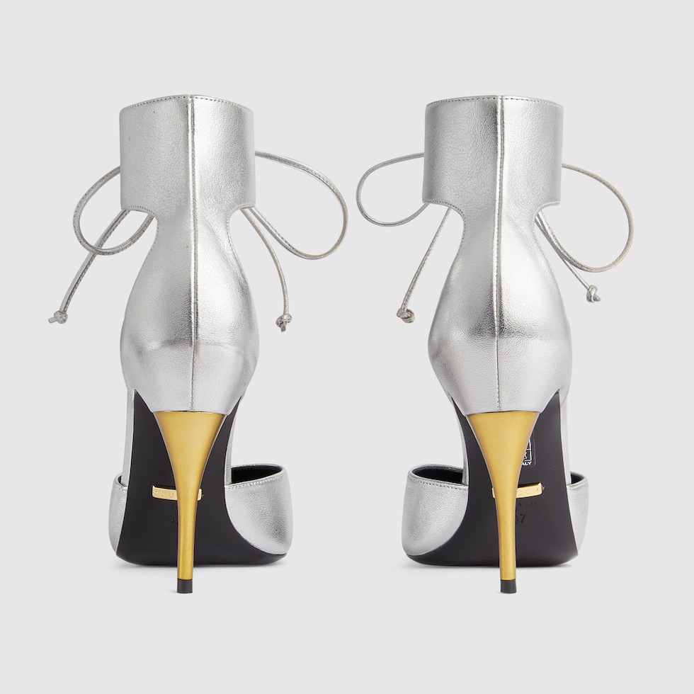 717159_0MW00_8106_009_090_0000