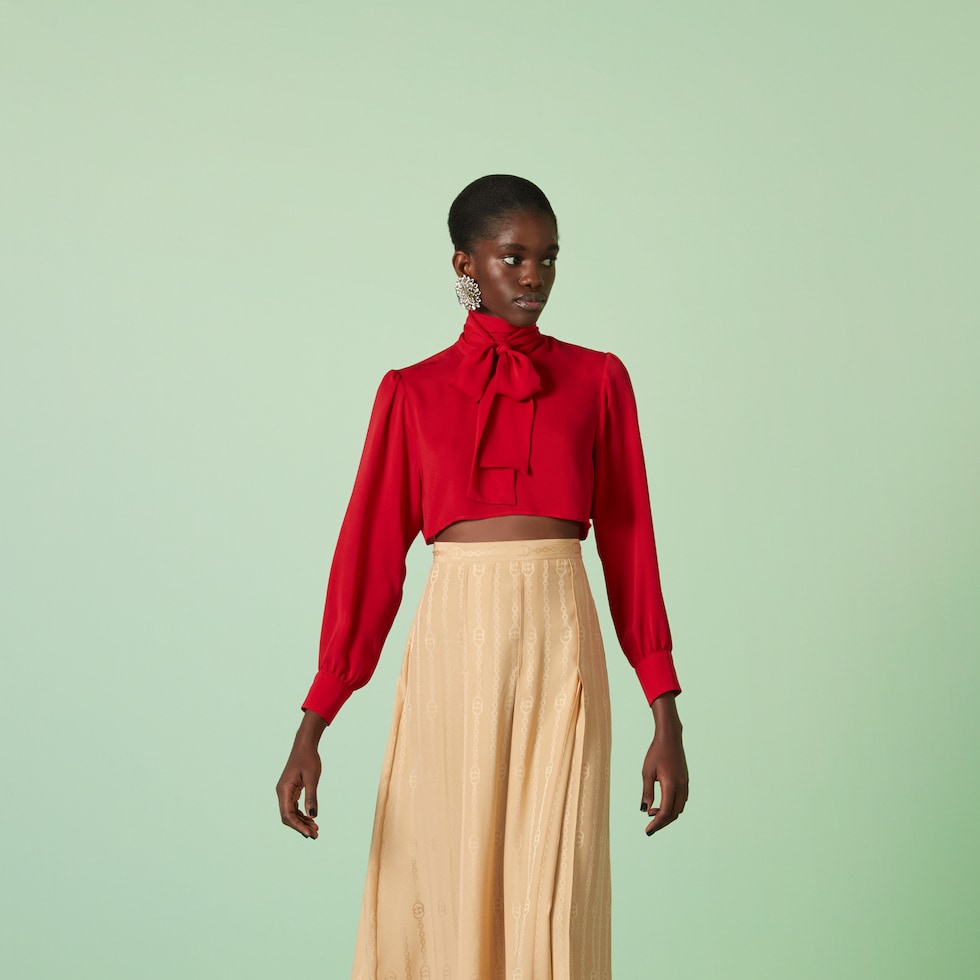 Camicia di seta rossa store