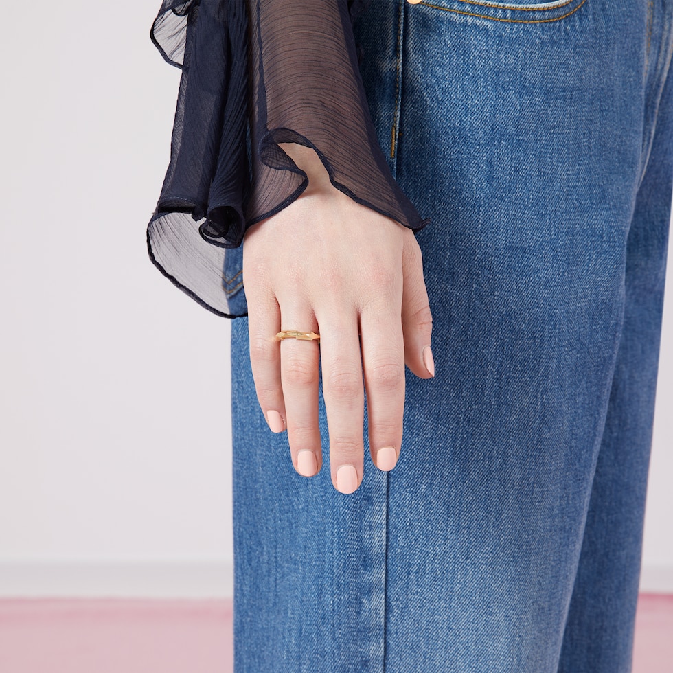 Gucci Link to Love studded ring in 18k yellow gold | GUCCI® US