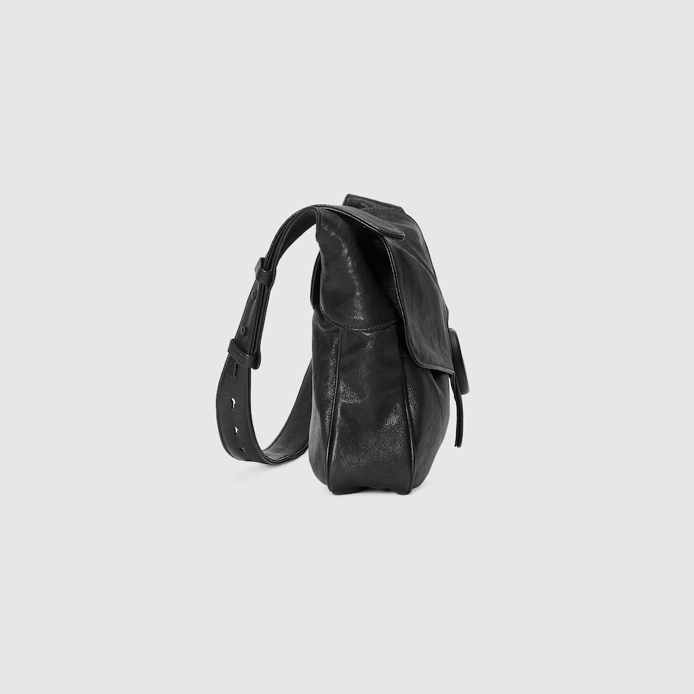 Aphrodite medium shoulder bag in black leather | GUCCI® US