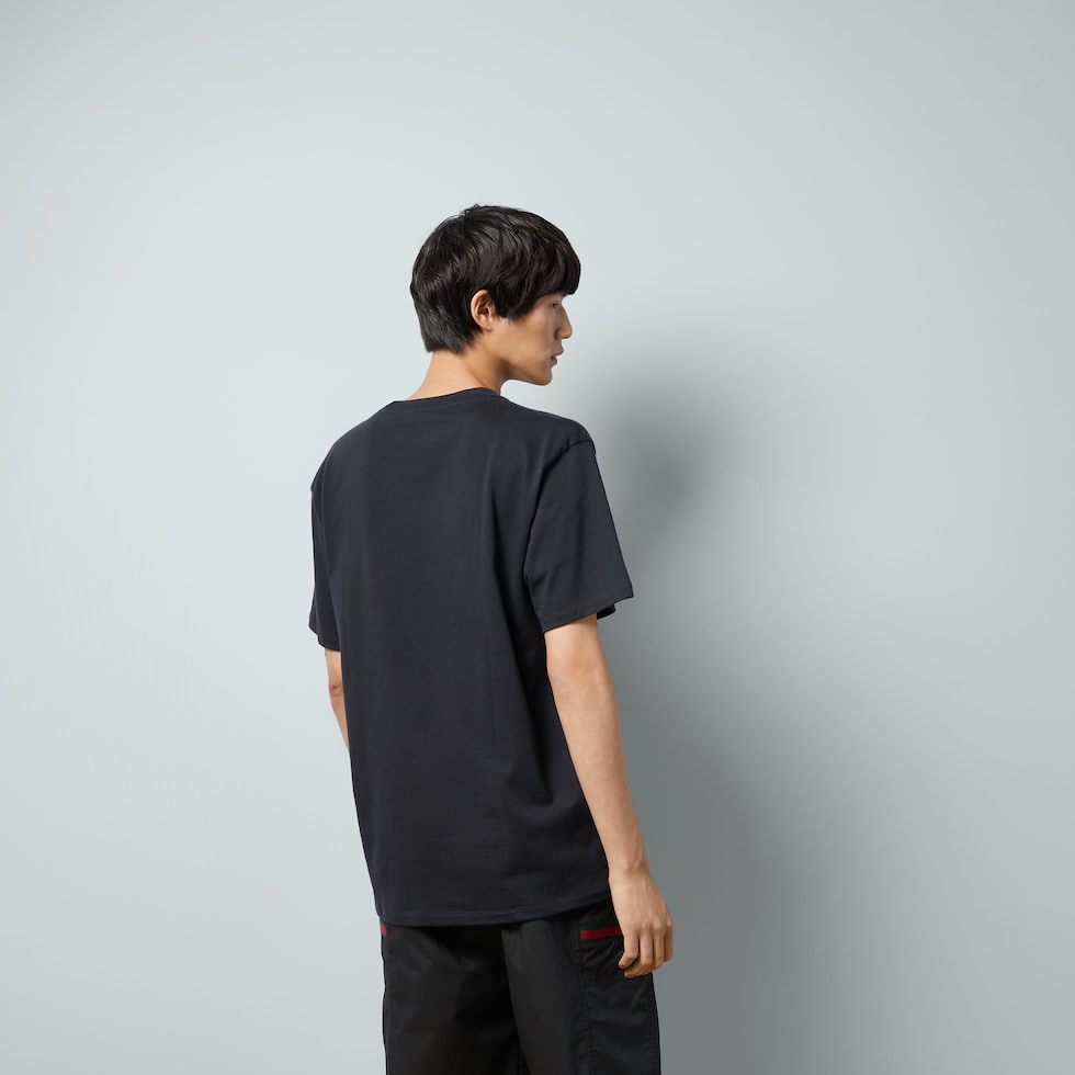 GUCCI ブレード プリント Tシャツブラック コットン | GUCCI® JP