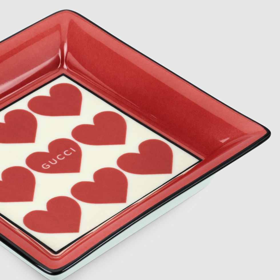 Gucci hearts print small trinket tray in red and ivory porcelain
