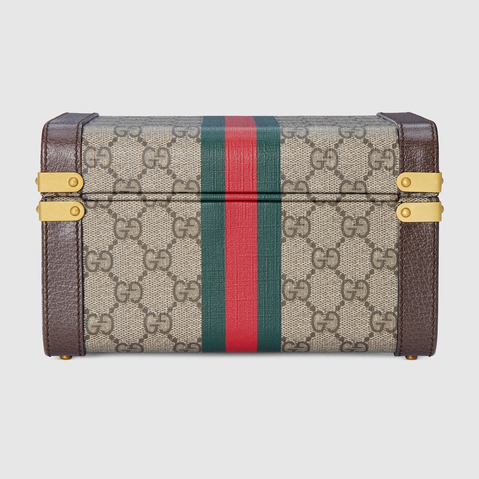 768184_FAB3W_9747_009_052_0000