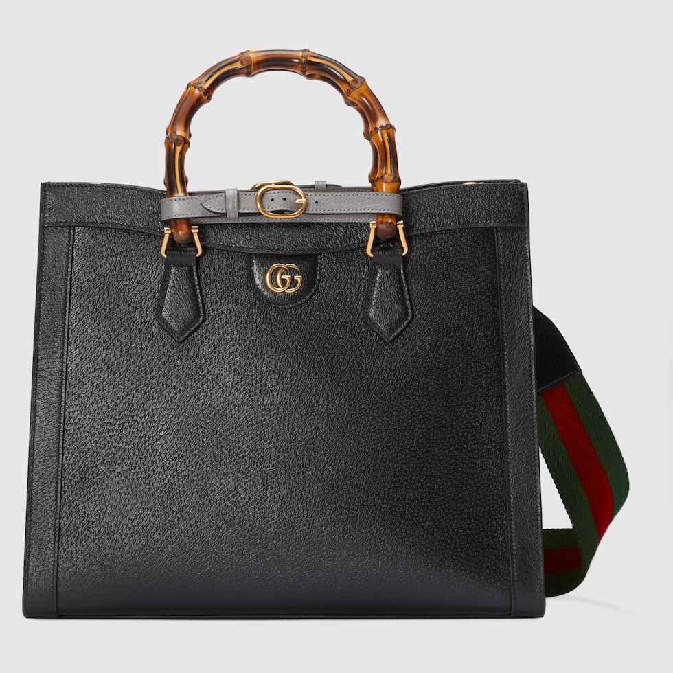 【GUCCI】 DIANA ミディアム ショルダーバッグ ブラック Gucci Diana medium shoulder bag in black leather | GUCCI® US