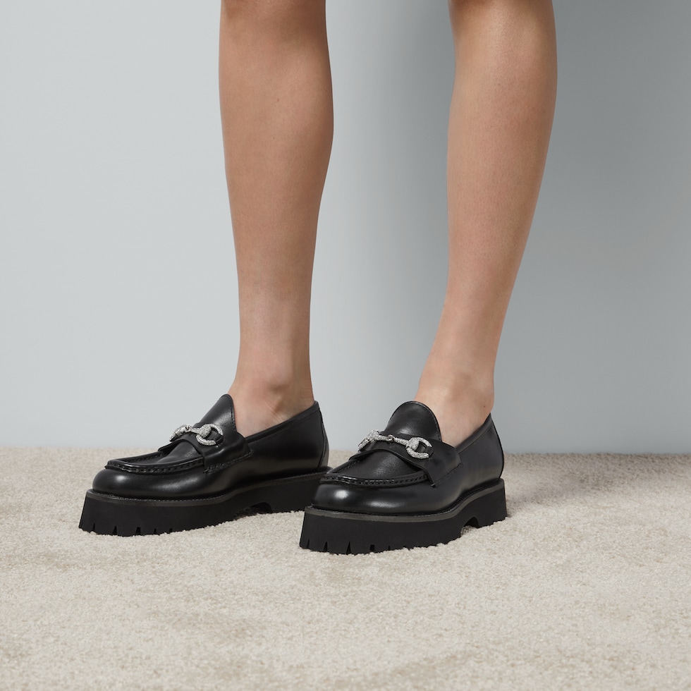 Women's lug sole loafer in black leather | GUCCI® US