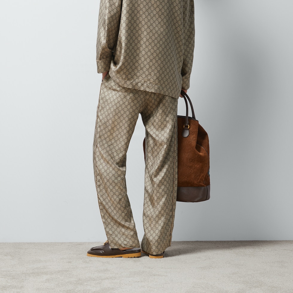 GG supreme print silk trousers in beige and ebony | GUCCI® AE