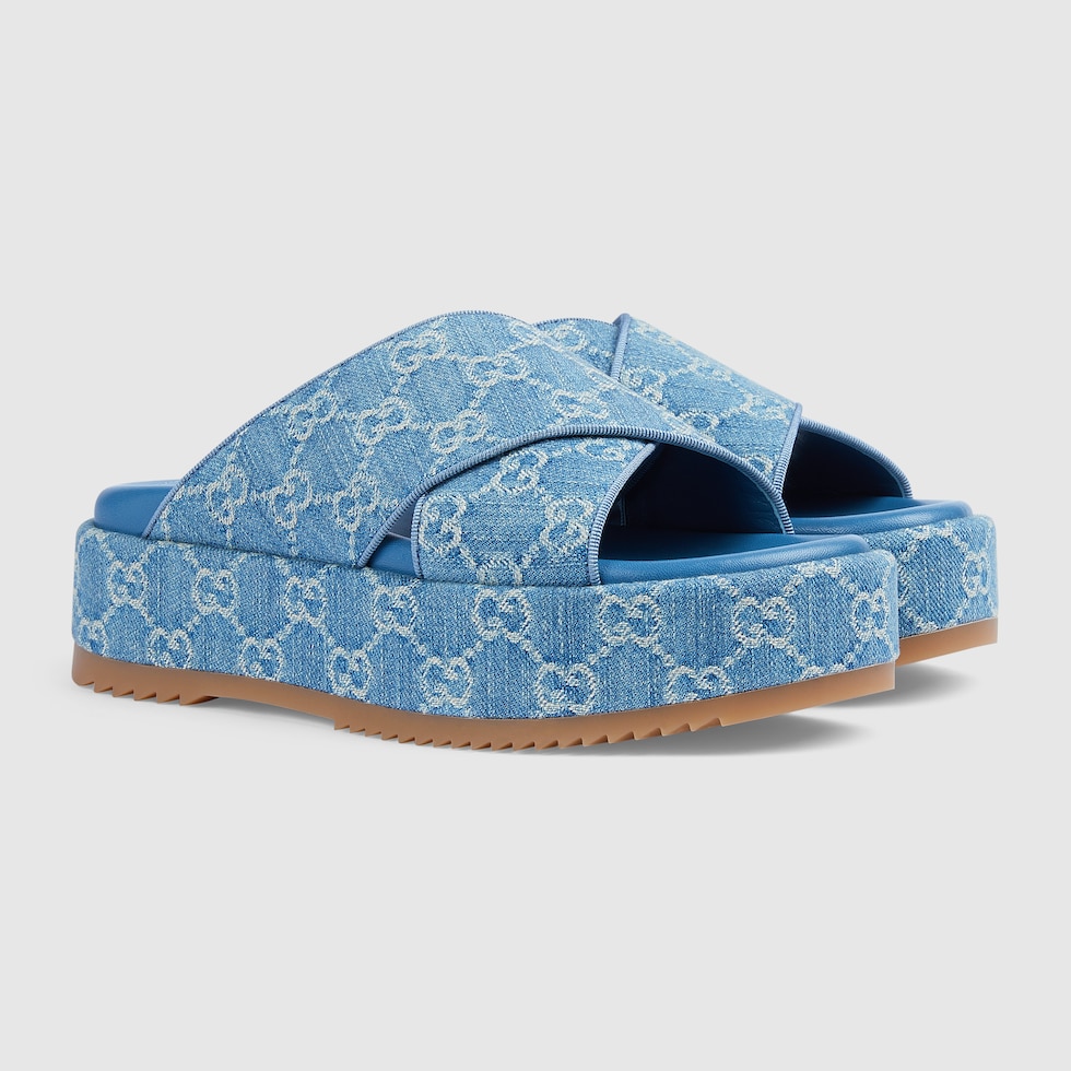 Women s GG platform slide sandal in light blue and ivory denim