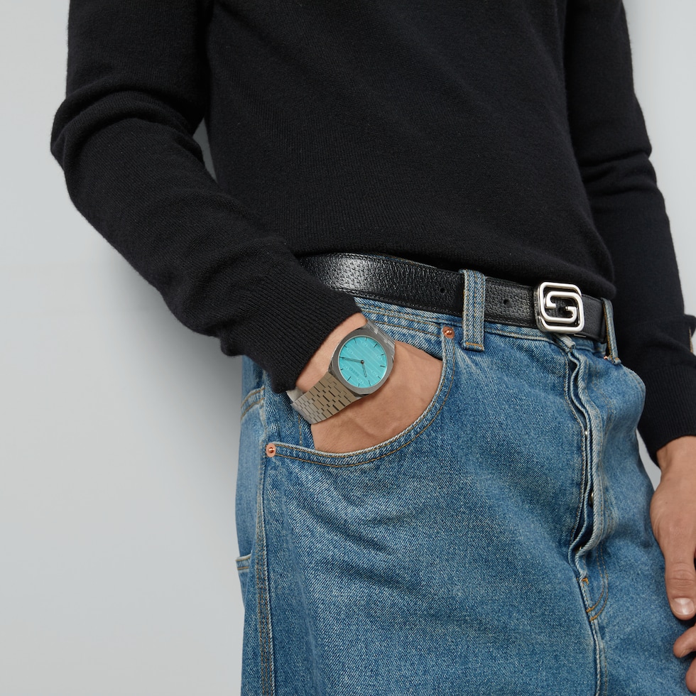 GUCCI ブラックウォッチ Amazon.co.jp: [グッチ] Watch グッチ25H GUCCI 25H ライトブルー 文字