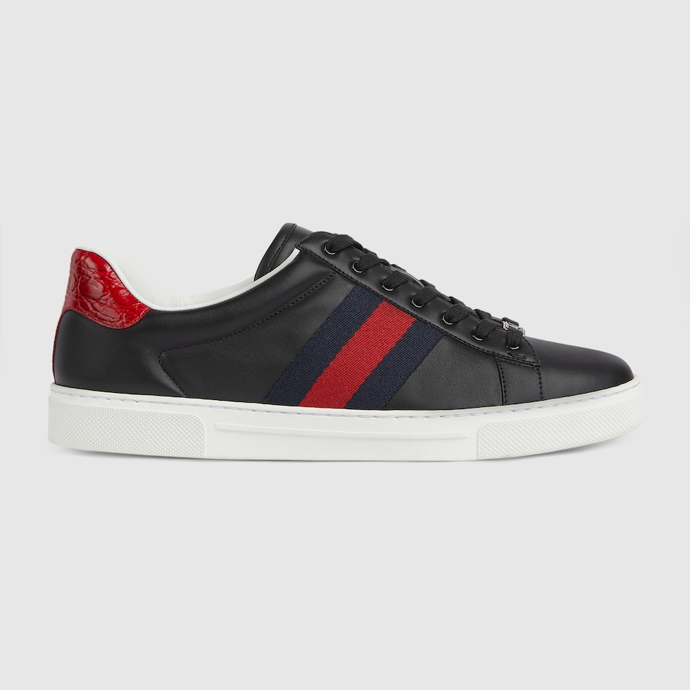 Sneaker Gucci Ace uomo con dettaglio Web in pelle nera GUCCI Italia