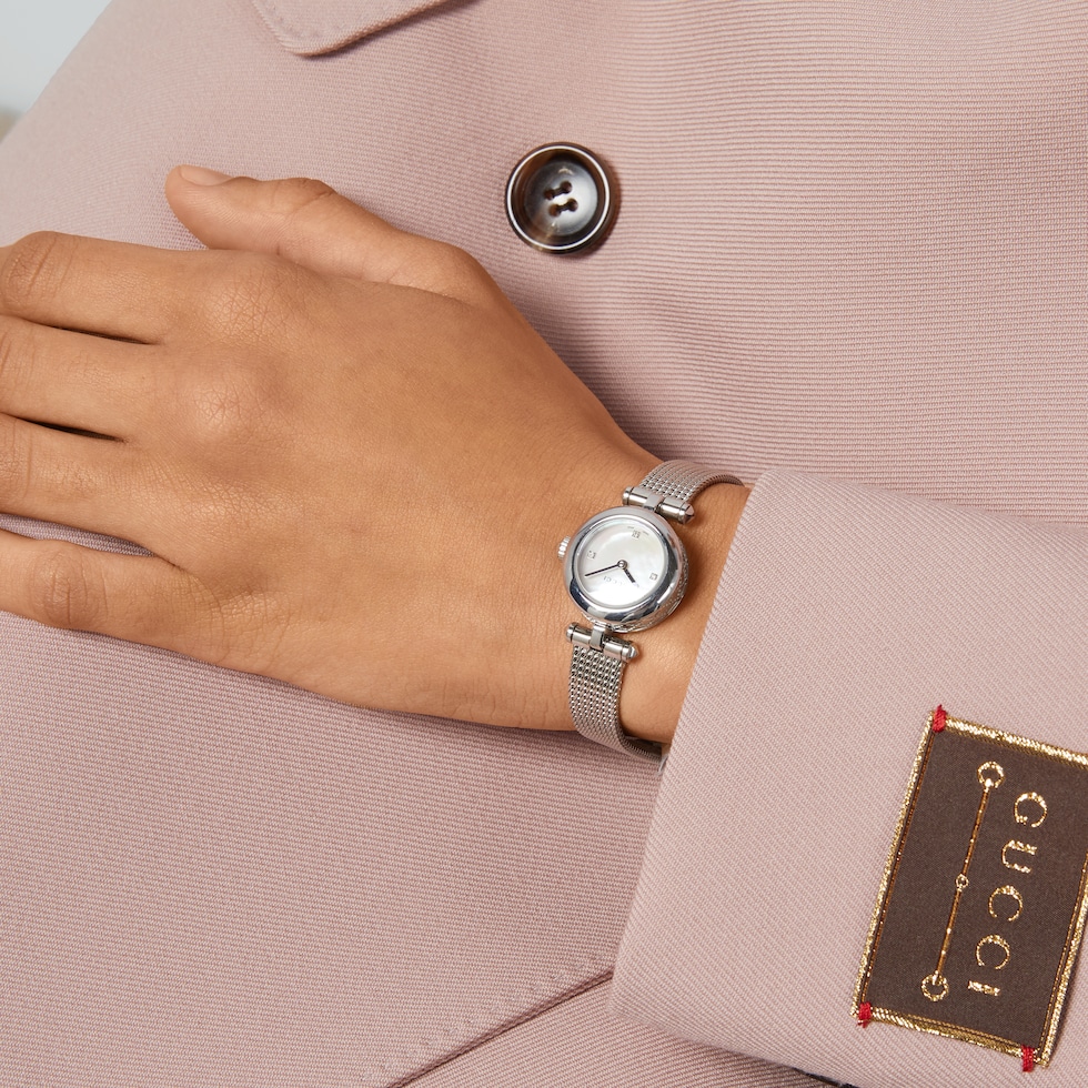 グッチ　腕時計 Diamantissima watch, 27mm in steel | GUCCI® US