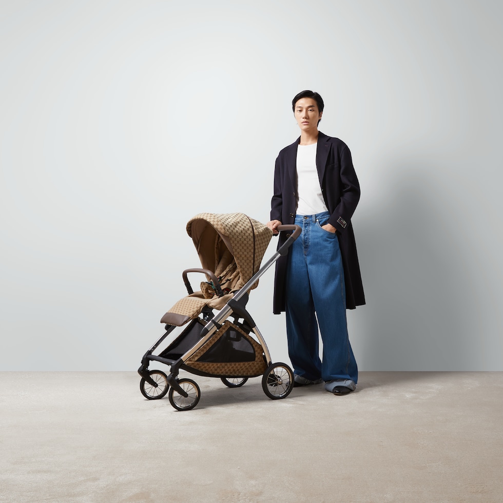 Gucci Stroller in beige and ebony GG canvas | GUCCI US