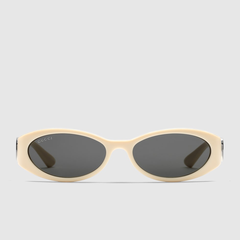 Oval frame sunglasses in ivory | GUCCI® PT